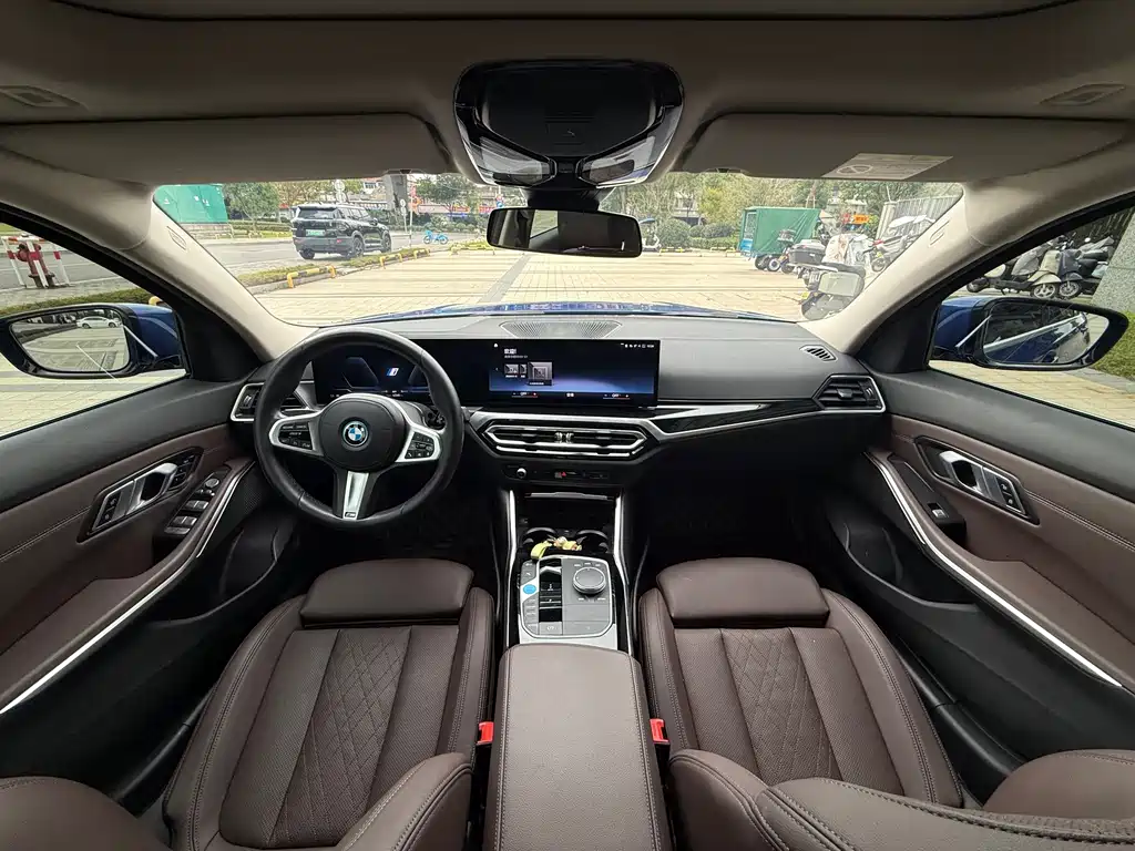 BMW i3 — миниатюра 6