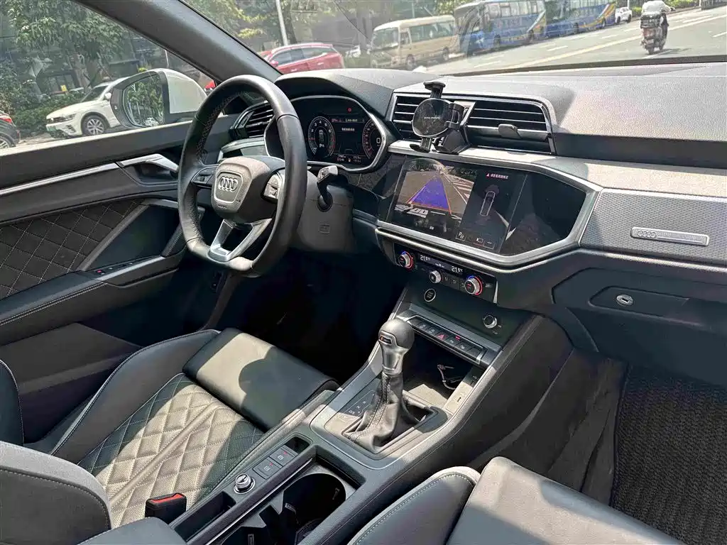 Audi Q3 — миниатюра 19