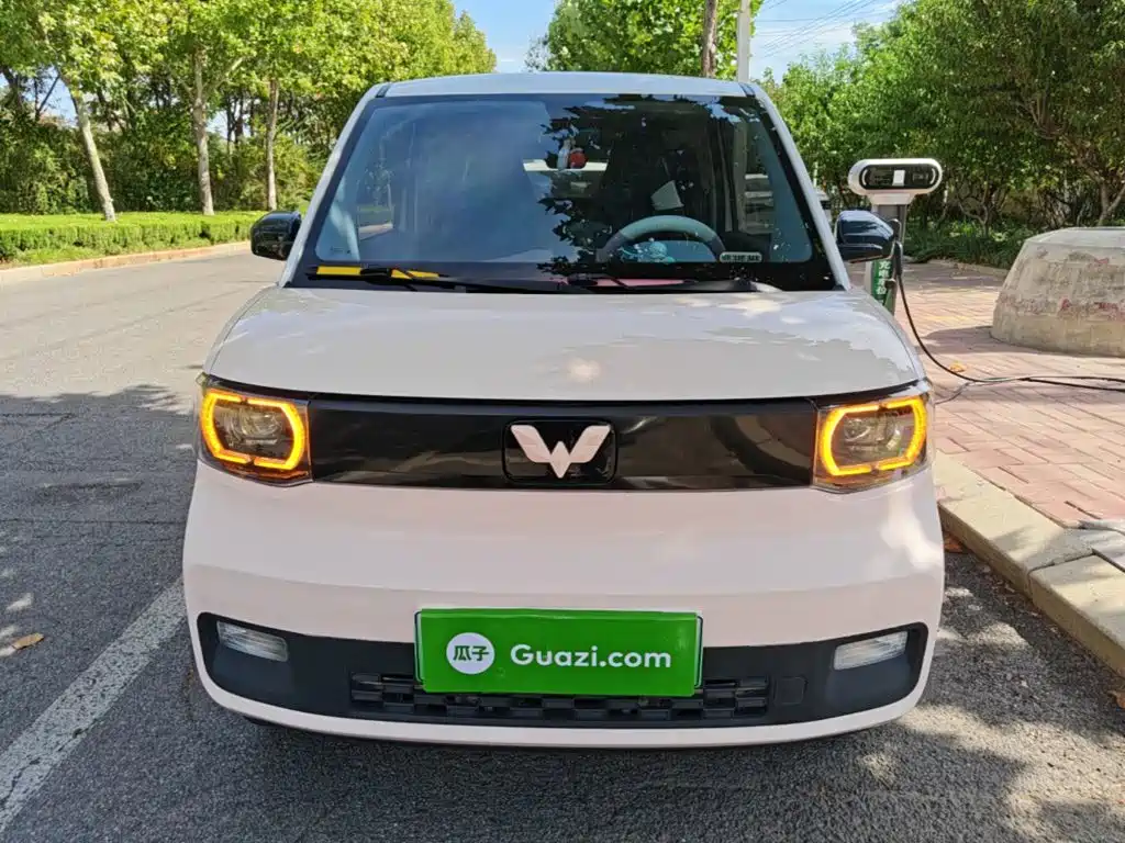 Wuling MINIEV — миниатюра 3