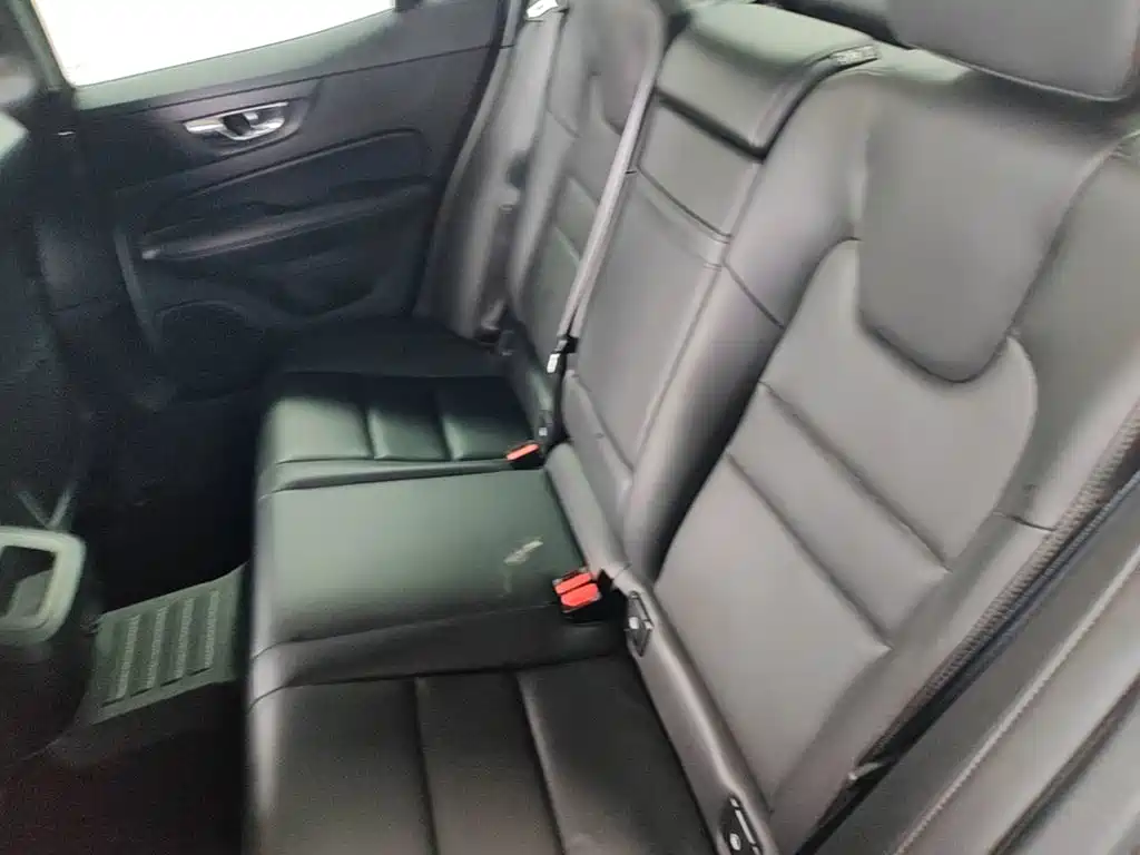 Volvo S60 — миниатюра 17