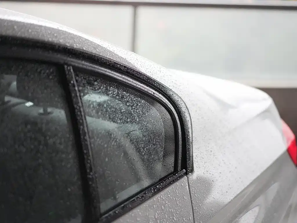BMW 3 Series — миниатюра 31