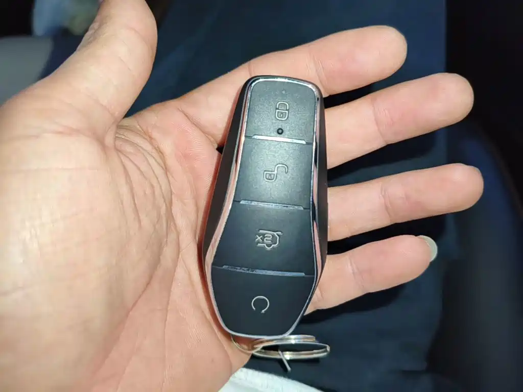 BYD Dolphin — миниатюра 9