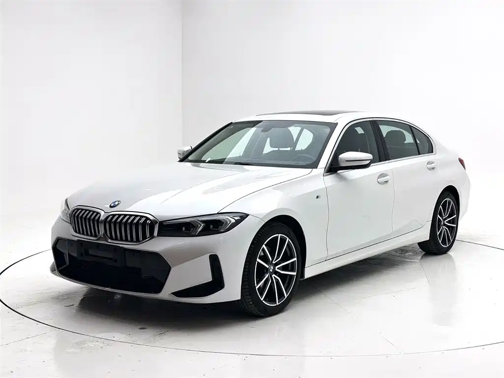 BMW 3 Series 2022