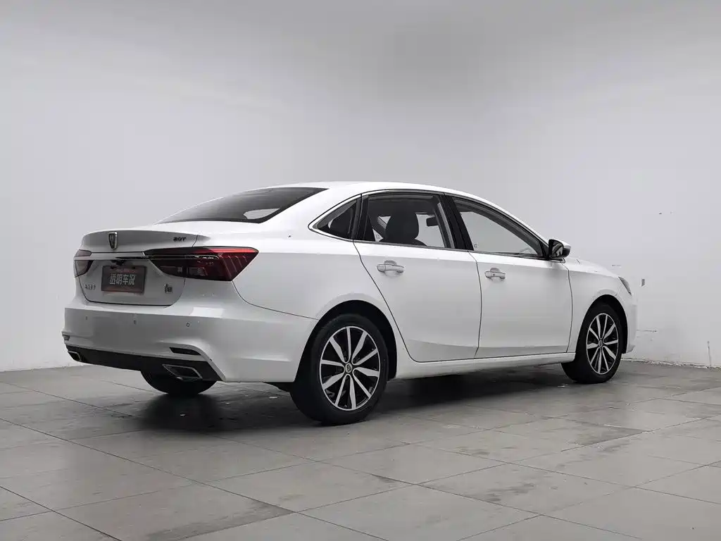 Roewe i6 Classic — миниатюра 2