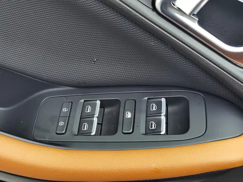 Chery Tiggo 7 — миниатюра 9