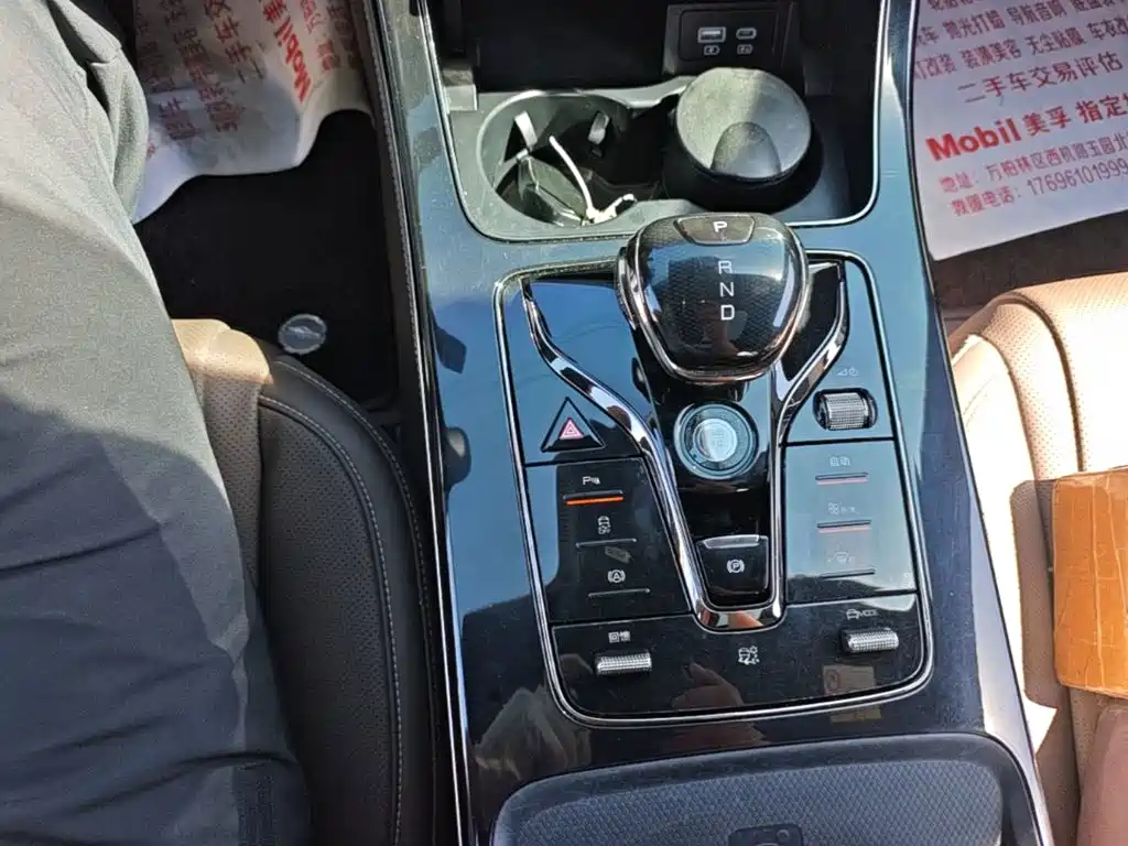 BYD Han — миниатюра 14