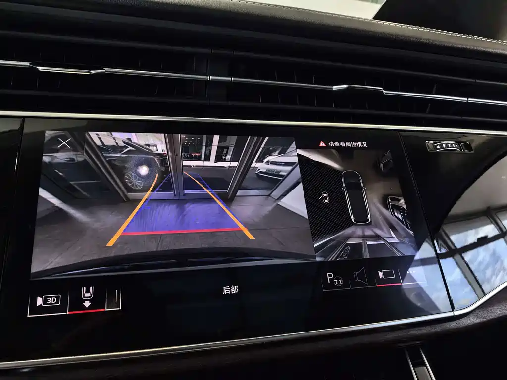 Audi Q7 — миниатюра 13