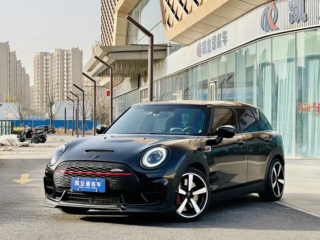 MINI JCW CLUBMAN