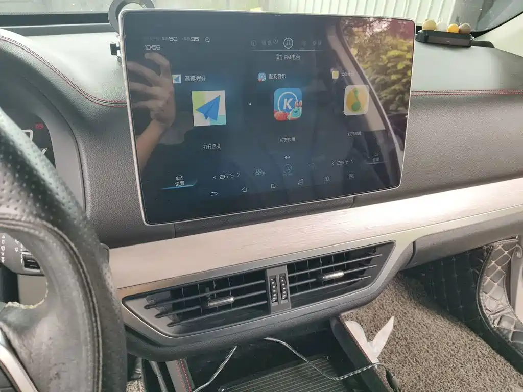 BYD Tang New Energy — миниатюра 14