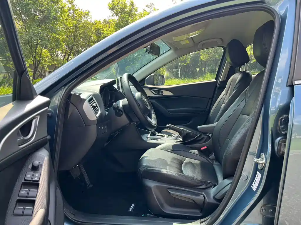 Mazda 3 Axela — миниатюра 3