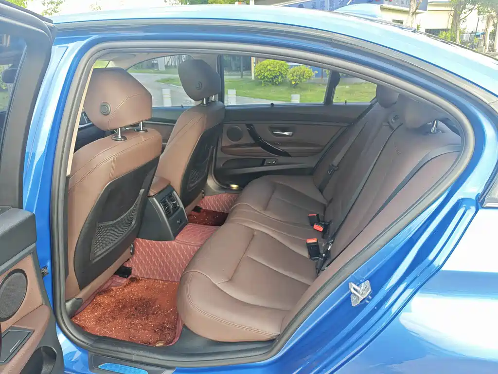 BMW 3 Series — миниатюра 13
