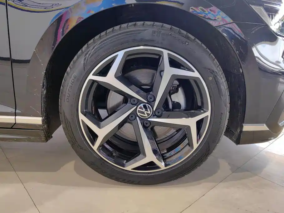 Volkswagen Magotan — миниатюра 6