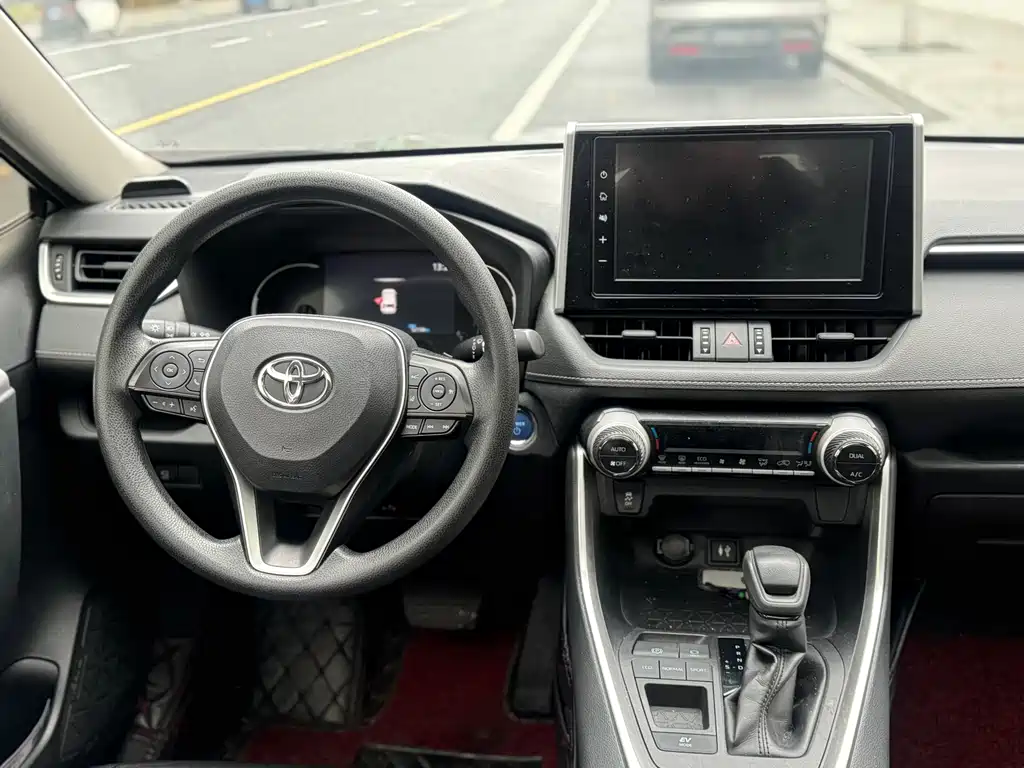 TOYOTA RAV4 RONGFANG