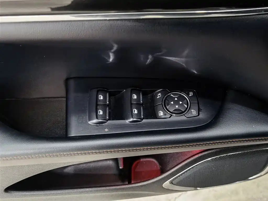 Lincoln Nautilus 2021 2.0T Premium