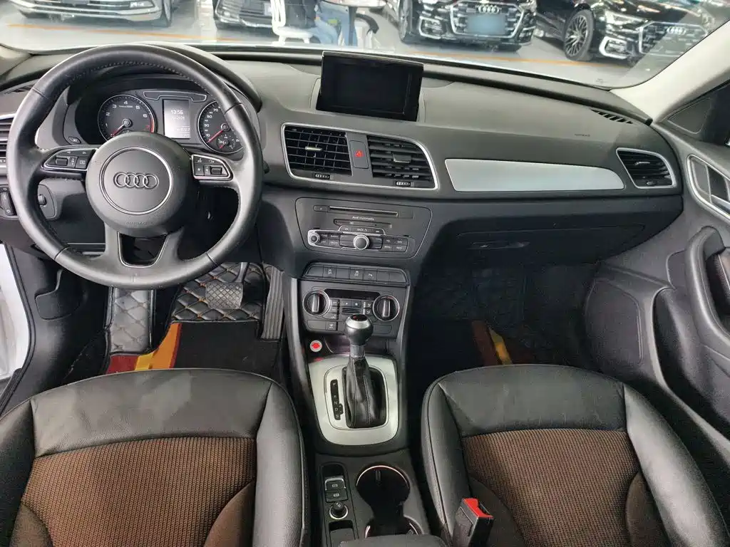 Audi Q3 — миниатюра 10
