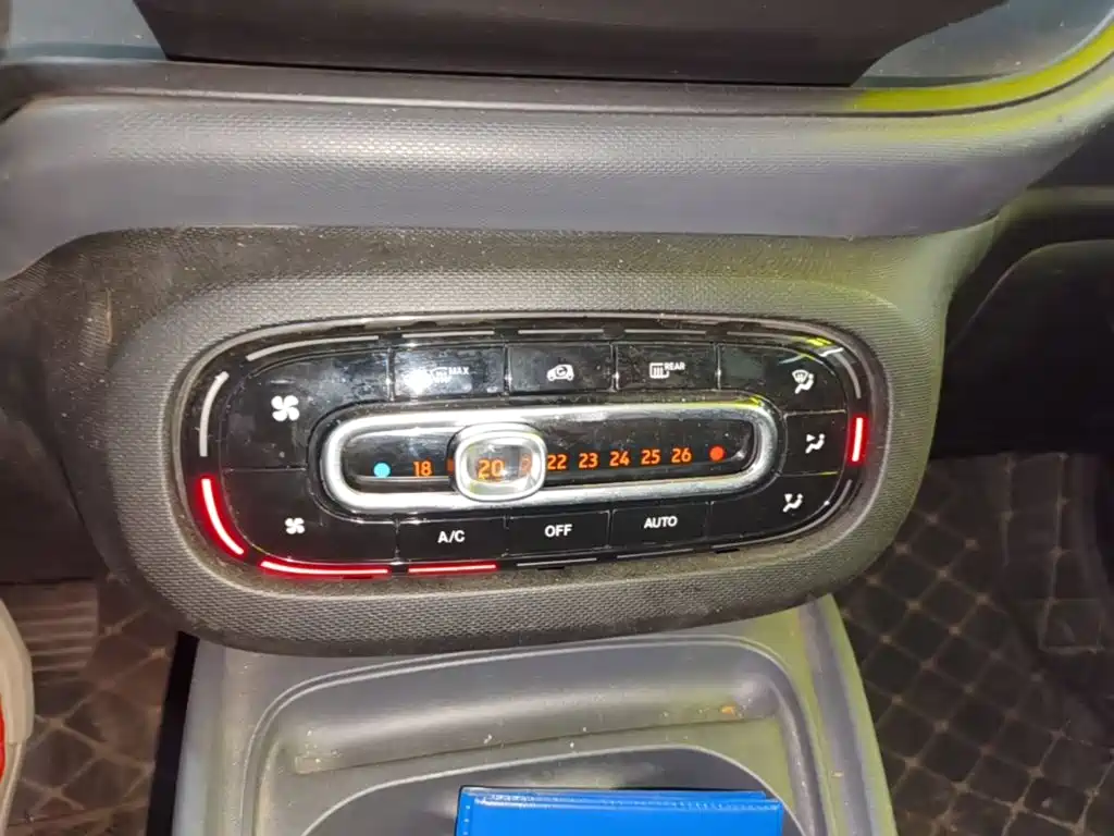 smart Smart Fortwo — миниатюра 13