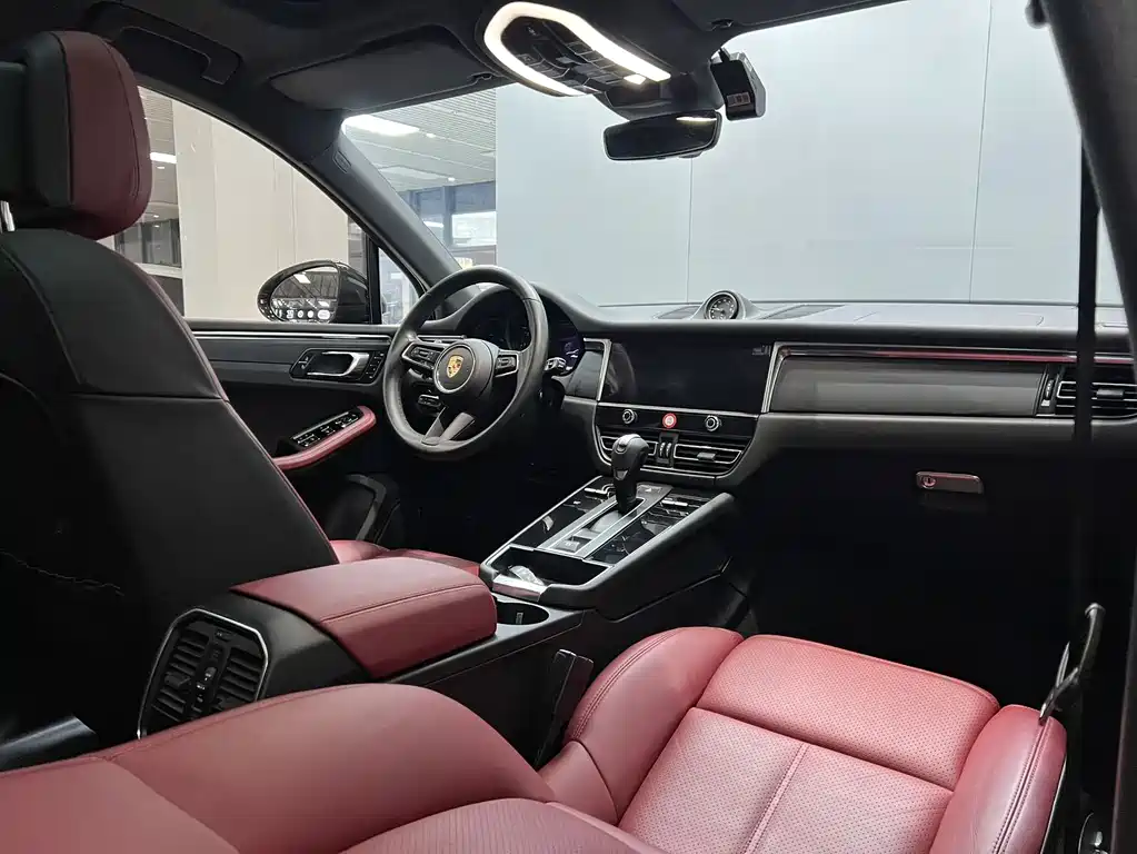Porsche Macan — миниатюра 12