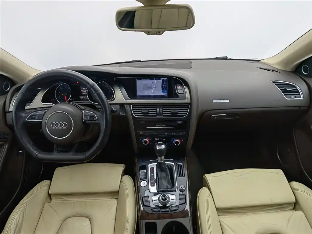 Audi A5 2012 3.0TFSI Coupe quattro