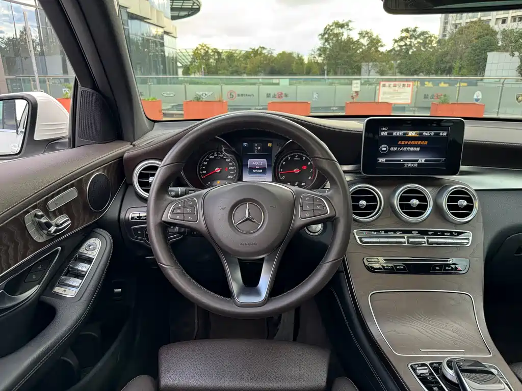 Mercedes-Benz GLC — миниатюра 26