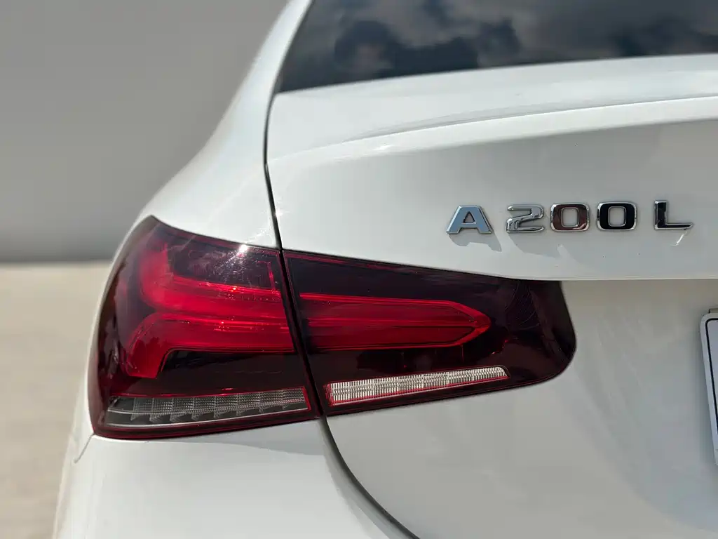 Mercedes-Benz A-Class — миниатюра 18