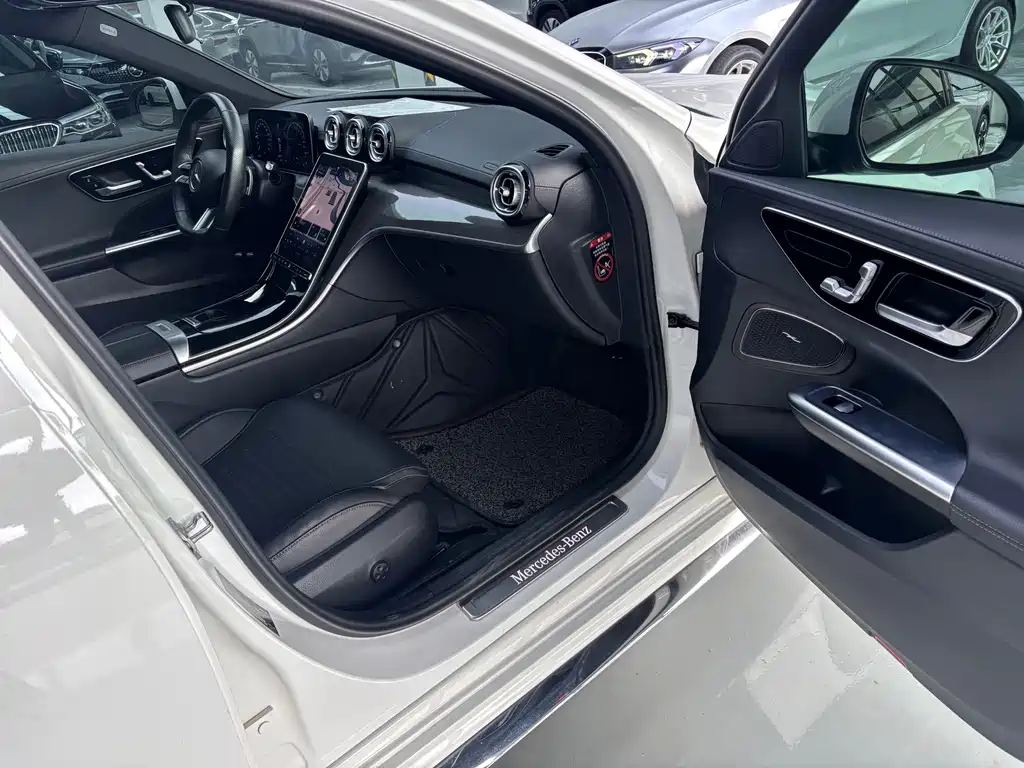 Mercedes-Benz C-Class New Energy — миниатюра 10