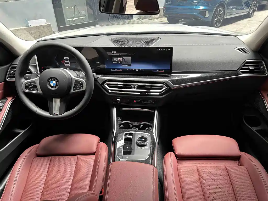 BMW 3 Series — миниатюра 8