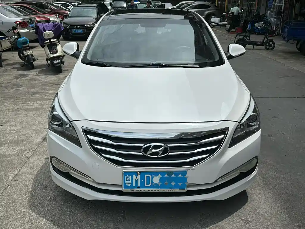 Hyundai Mistra 2014 1.8L AT GLS