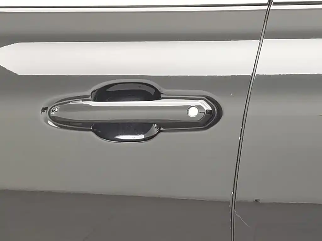 Toyota Highlander — миниатюра 18