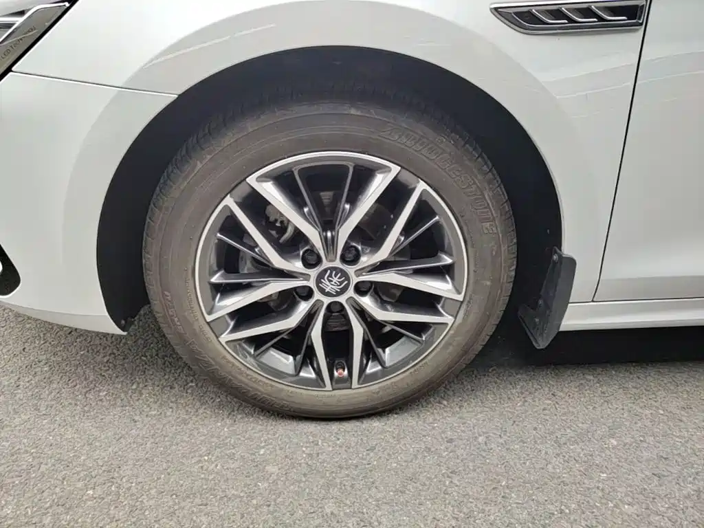 BYD Qin PLUS — миниатюра 23