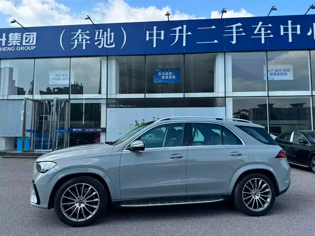 Mercedes-Benz GLE (Import) — миниатюра 5