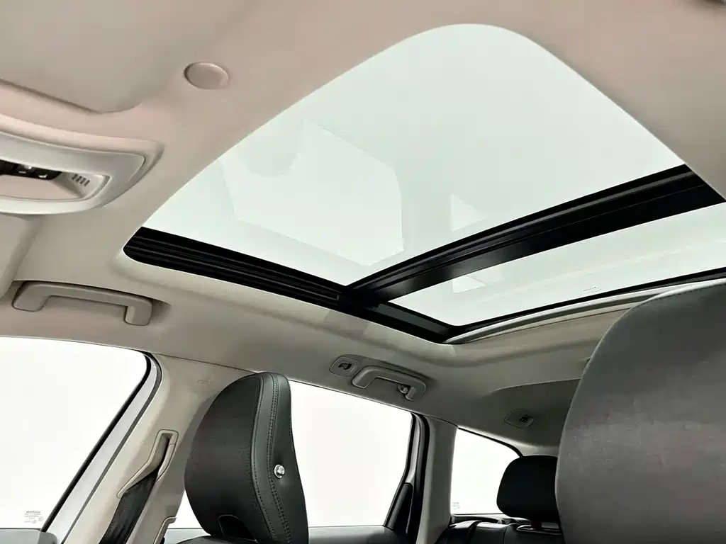 Volvo XC60 — миниатюра 21