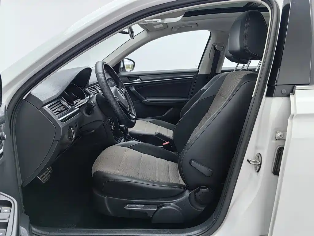 Volkswagen C-Trek — миниатюра 10