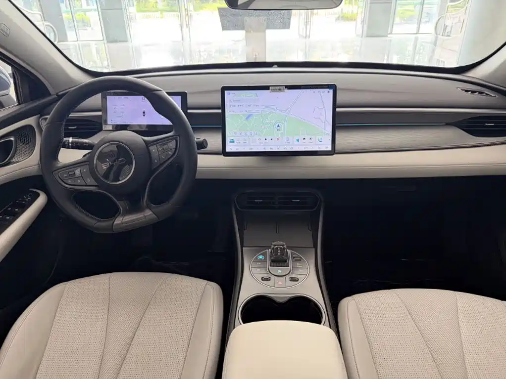 BYD Seal 05 DM-i — миниатюра 18