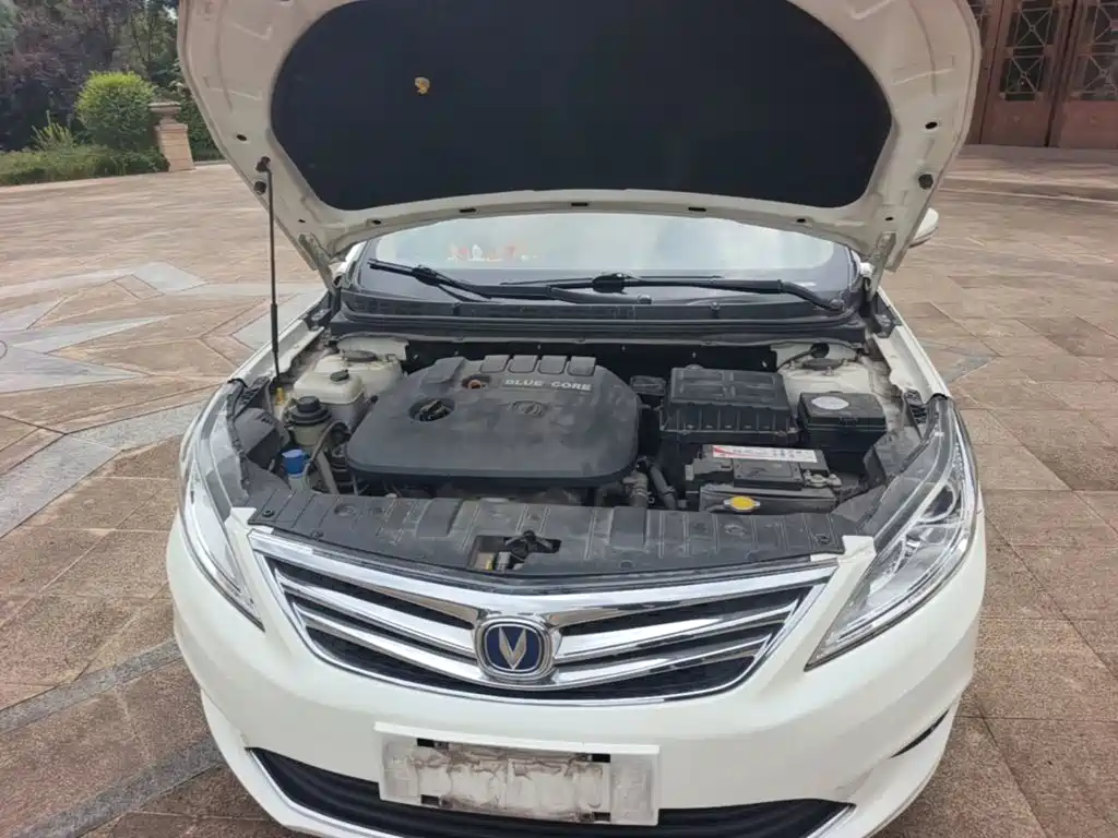 Changan Eado — миниатюра 20