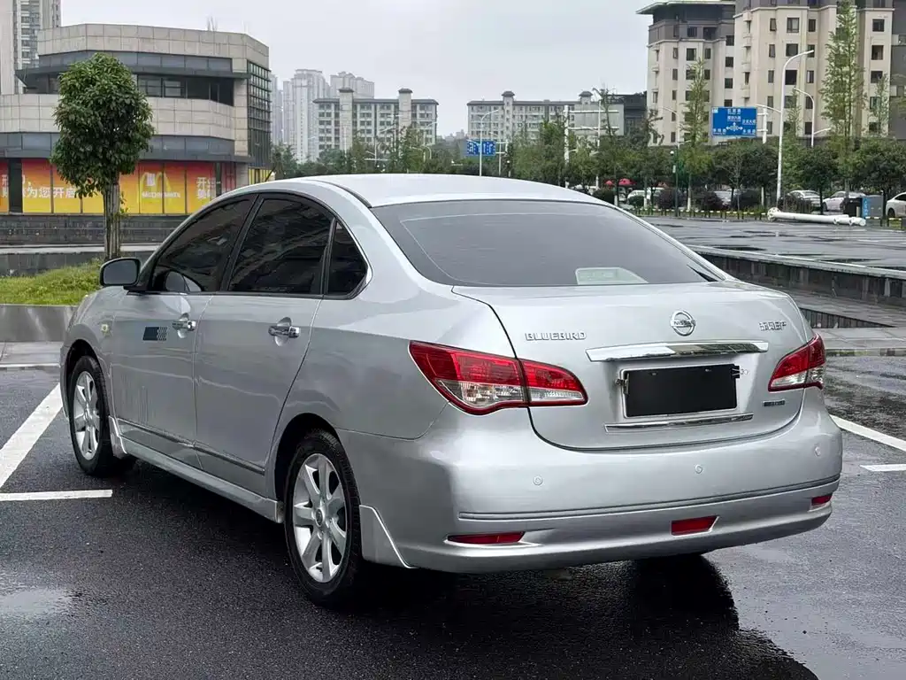Nissan Sylphy 2012 1.6XE CVT Comfort