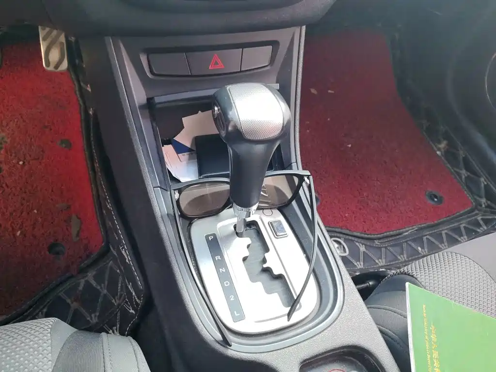 MG MG5 — миниатюра 17
