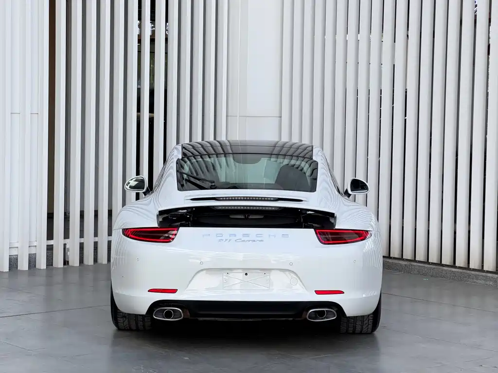 Porsche 911 2015 Carrera 3.4L Style Edition