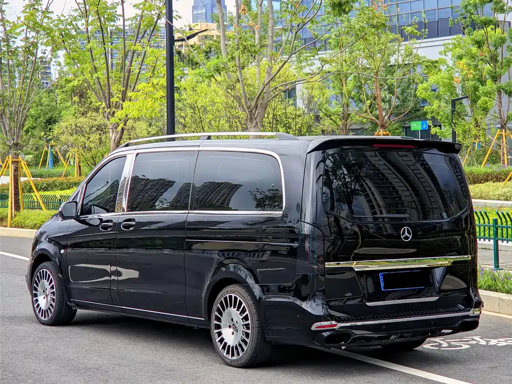 Mercedes-Benz Vito — миниатюра 2