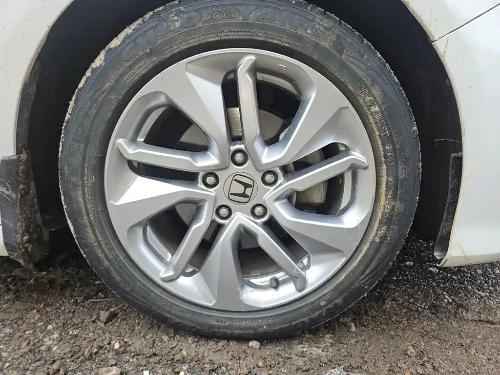 Honda Accord — миниатюра 24