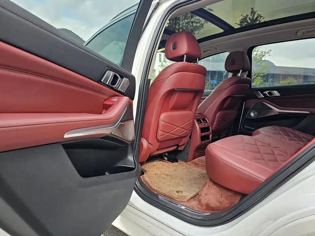 BMW X5 — миниатюра 7