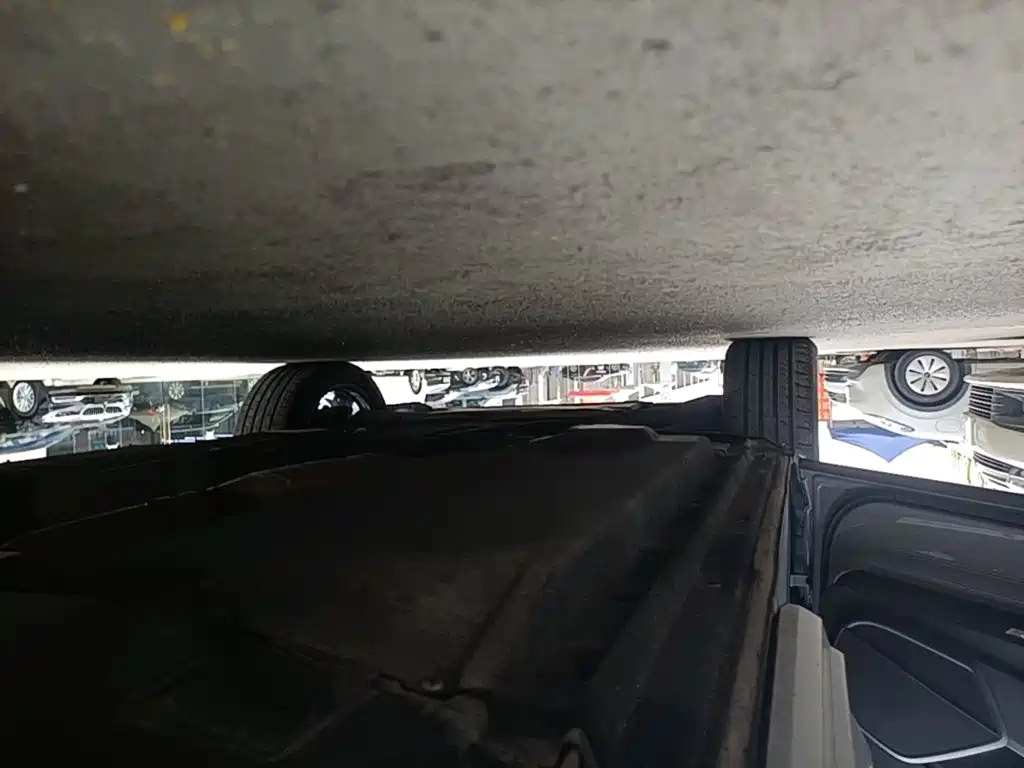Audi Q5L Sportback — миниатюра 22
