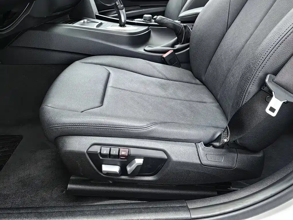 BMW 3 Series — миниатюра 20