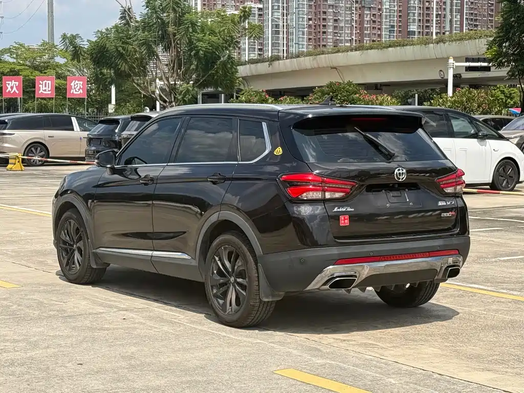 Zhonghua V7 — миниатюра 5