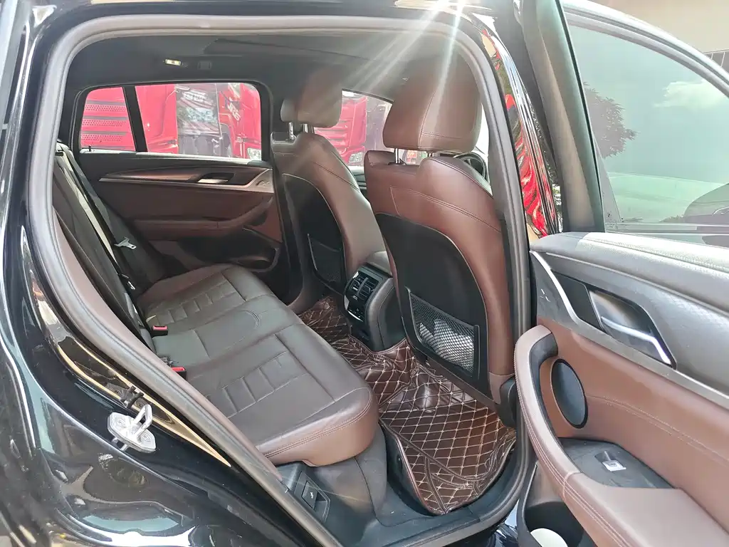 BMW X4 — миниатюра 4