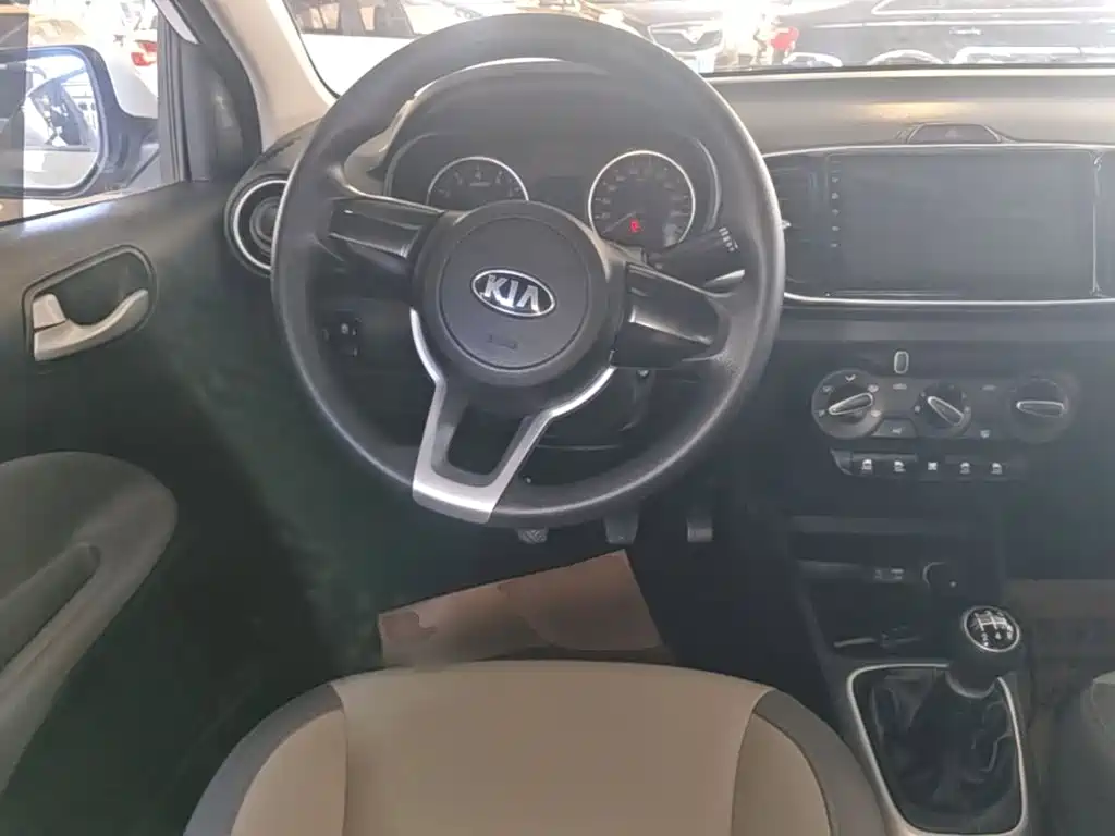 Kia Huanchi — миниатюра 11