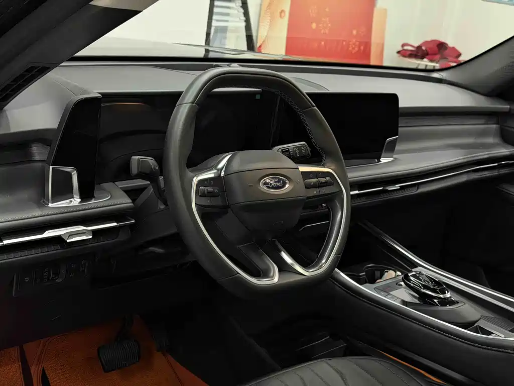 Ford Edge 2025 L 2.0T EcoBoost мест Fashion