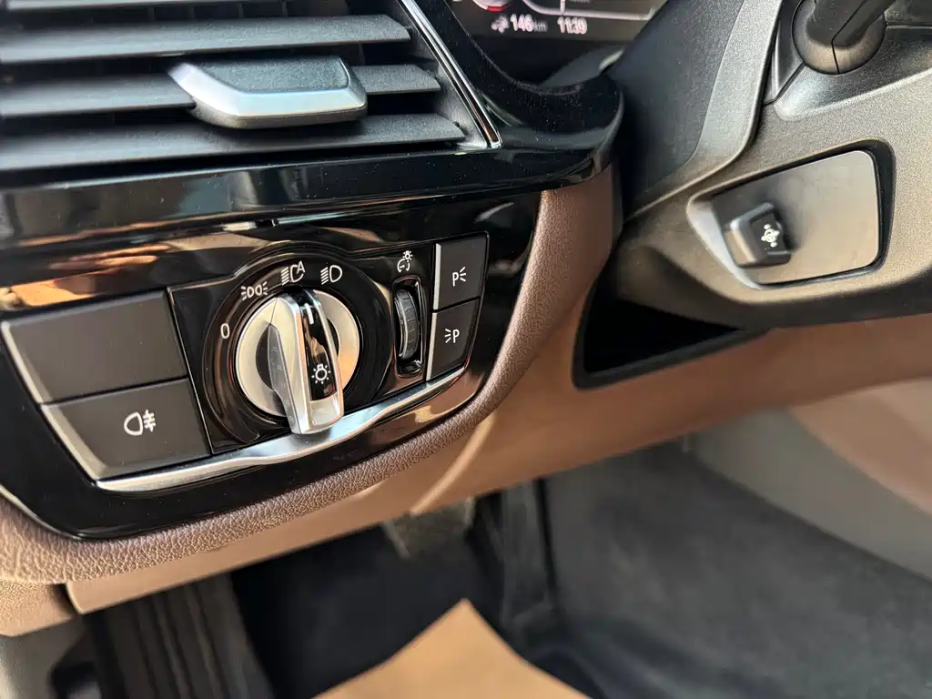 BMW 5 SERIES NEW ENERGY