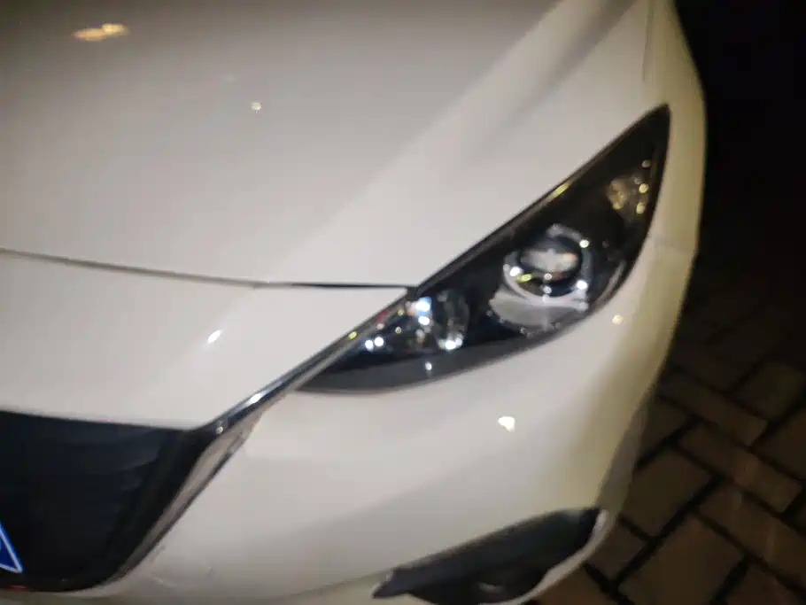 Mazda 3 Axela — миниатюра 5