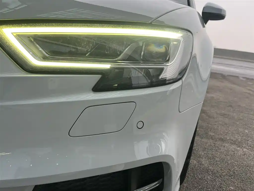 Audi A3 2019 Sportback 35 TFSI Fashion VI
