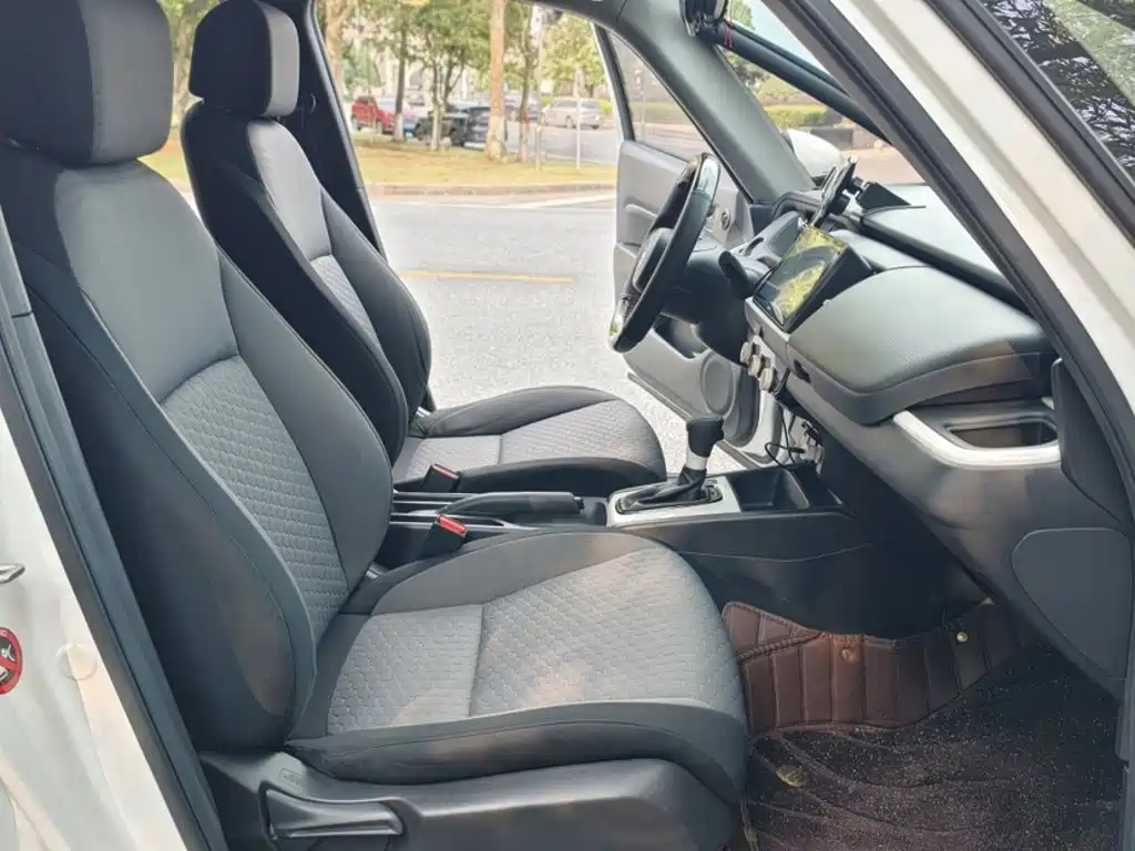 Honda Fit — миниатюра 11